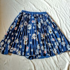 Pleated floral skirt